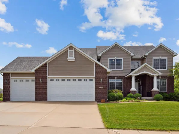 3322 Harrison Rd, Ames, IA 50010