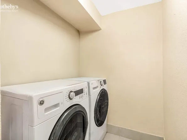 319 West 77th Street image 12 of 12