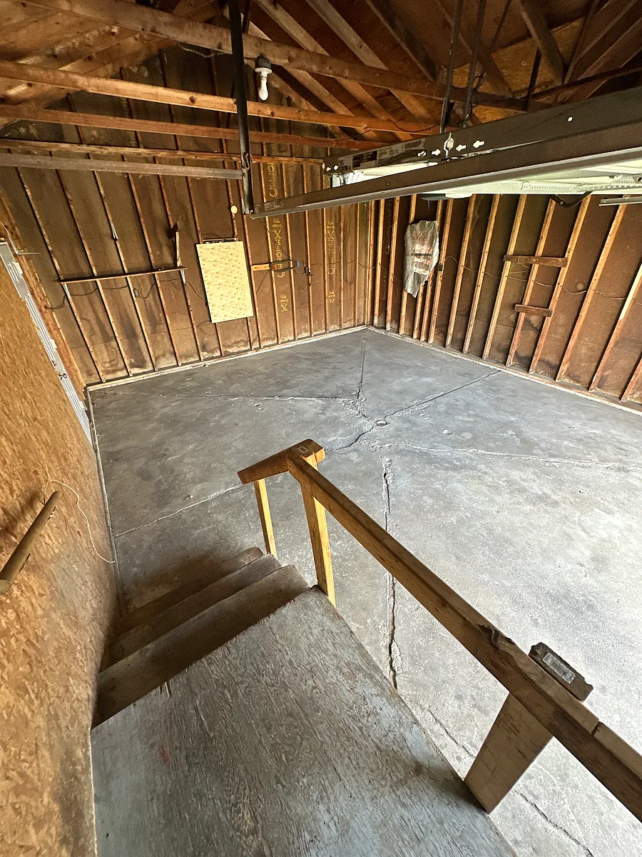 Building Photo - 559 Prospect Ave