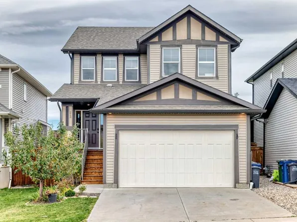 213 S Heritage Blvd, Cochrane, AB T4C 0S6