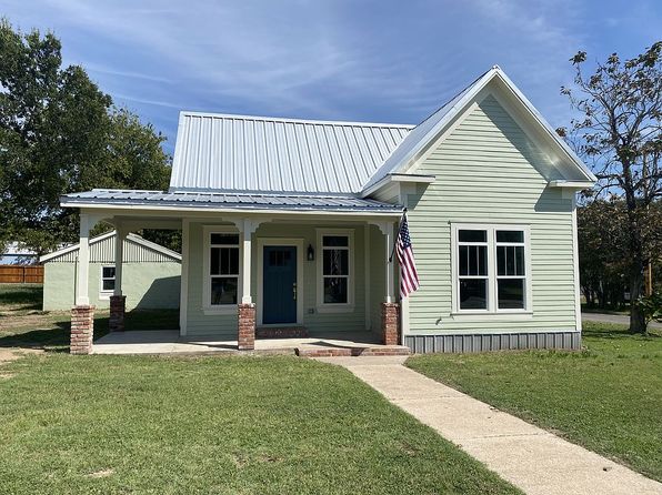 413 Lutterloh St