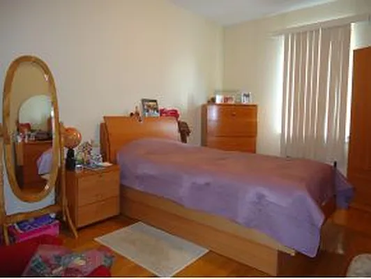 Sold by Superior Realty Service | media 11