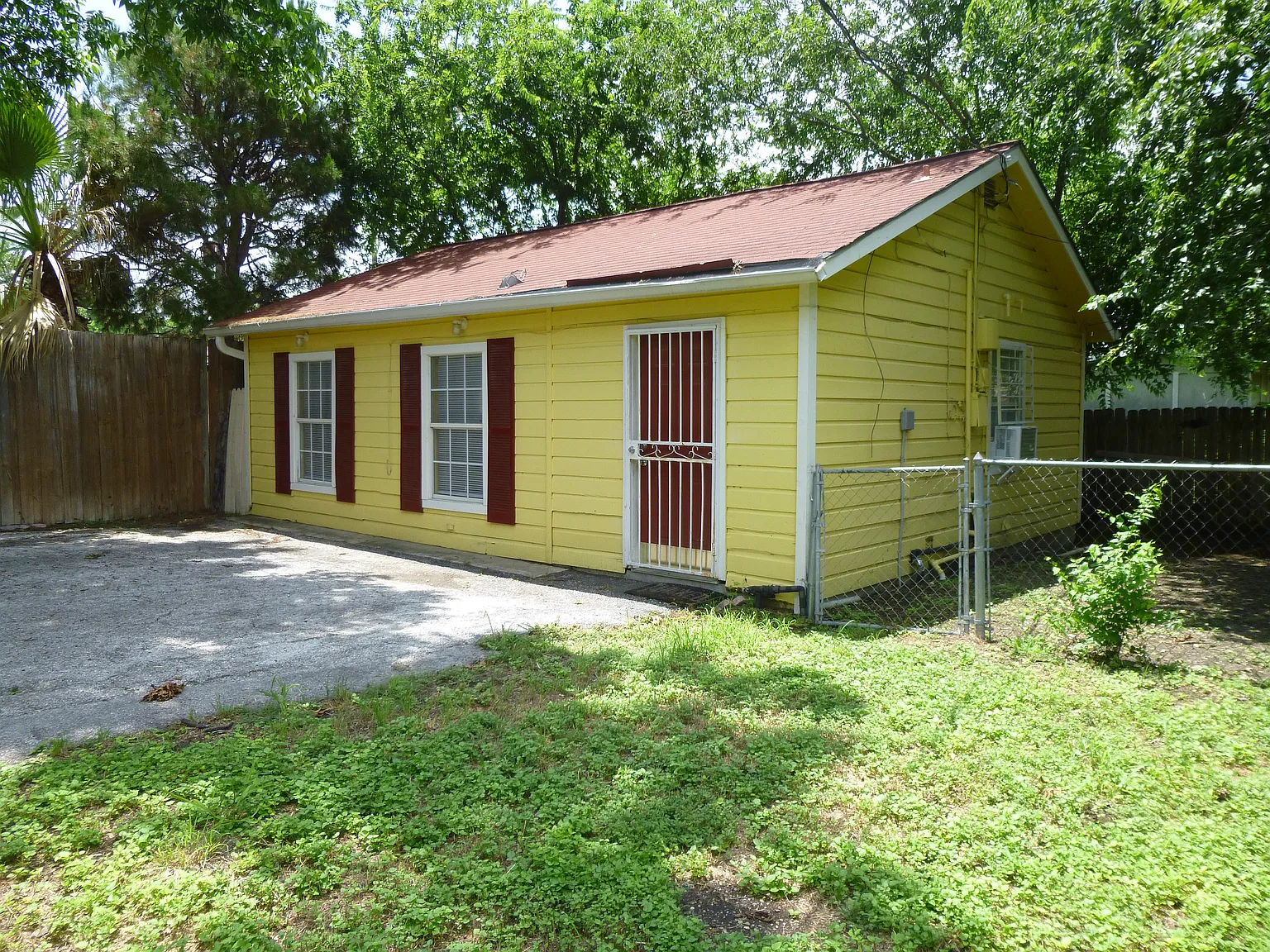Donaldson Ave, San Antonio — Photo 2