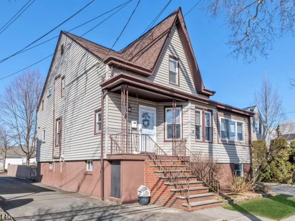 97 Rea Ave, Hawthorne Boro, NJ 07506