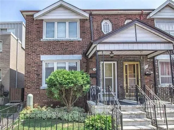 29 Ryerson Ave, Toronto, ON M5T 2P4