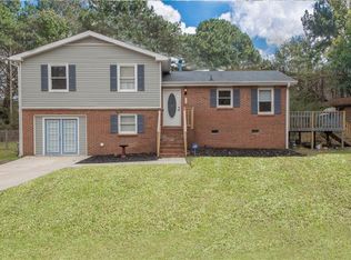 125 Meadowview Cir, Tyrone, GA 30290