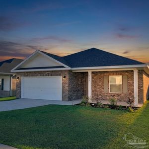 2704 Avalon St, Cantonment, FL, 32533