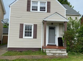 13669 Cedar Rd, University Heights, OH 44118