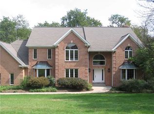 106 Canvasback Rd, Pittsburgh, PA 15238