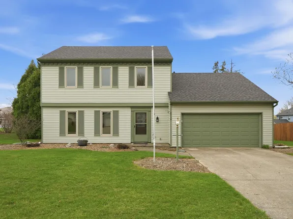 8714 Greenmeadow Dr, New Haven, IN 46774