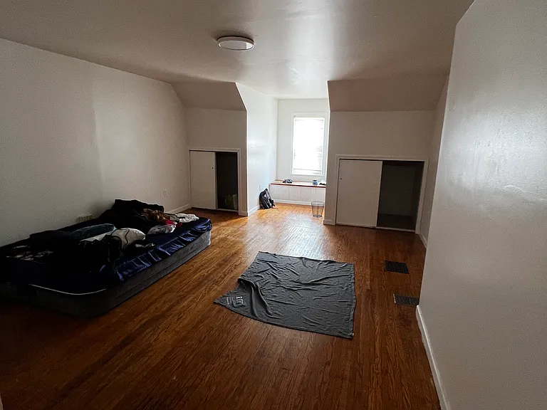 45 Hazel St — Photo 18