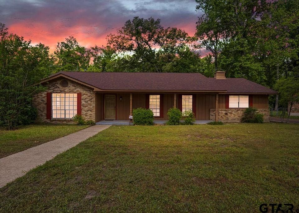 1st image of 2932 Orr Dr