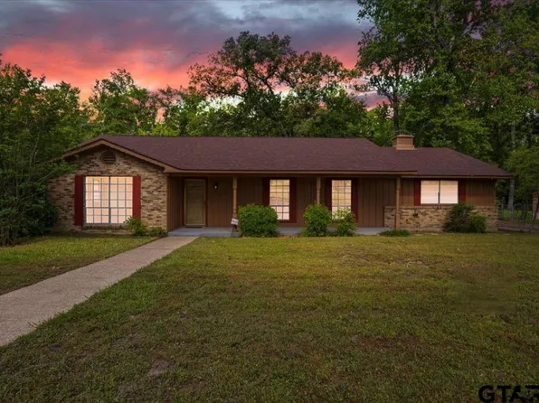 2932 Orr Dr, Tyler, TX 75702