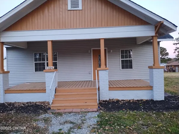 1694 N Royal St, Jackson, TN 38301