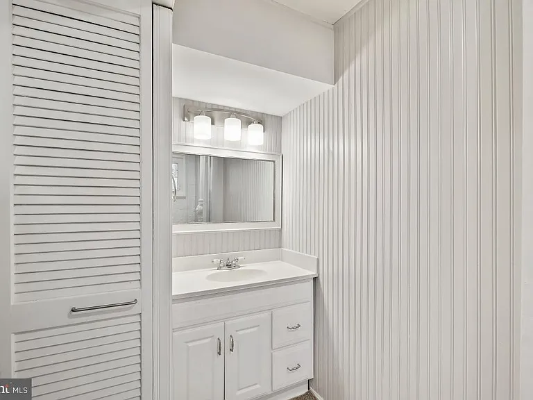 4213 Allison Cir — Photo 18