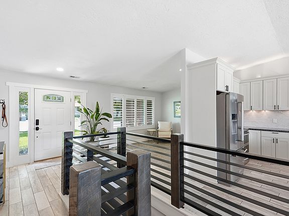 5th image of 11549 S Equestrian Dr W