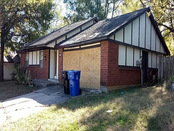 2nd image of 119 W Honolulu St