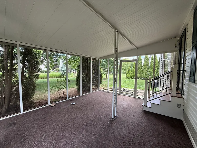 5990 Rings Rd — Photo 37
