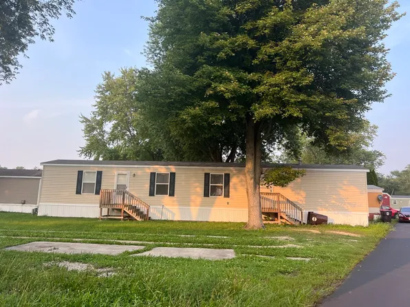 1233 Cypress Ln, Rantoul, IL 61866