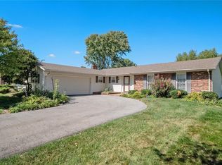 117 Toulon Ct, Fairview Heights, IL 62208