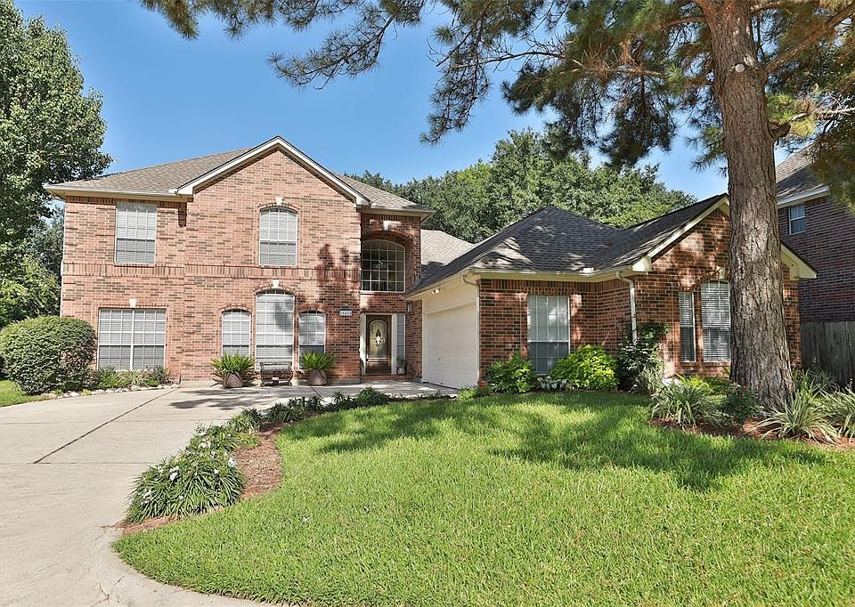 1st image of 16418 Carlton Vale Ct