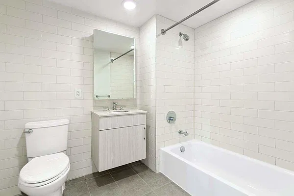 Rented by REAL New York | media 4