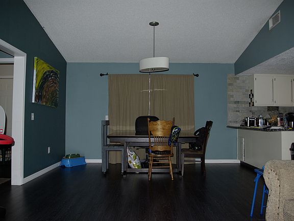 4th image of 3366 Country Pines Dr