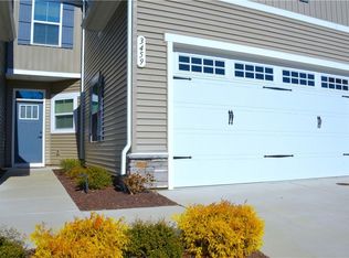 3459 Foxglove Dr, Toano, VA 23168