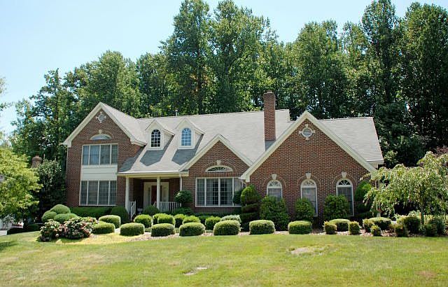 Front of this Great Colonial