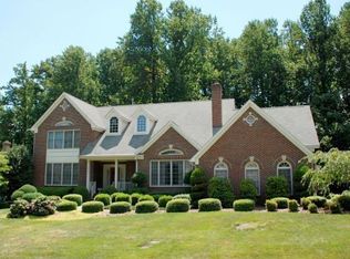6491 Lake Meadow Dr, Burke, VA 22015