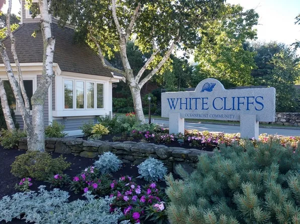 22 Westcliff Dr #22, Plymouth, MA 02360