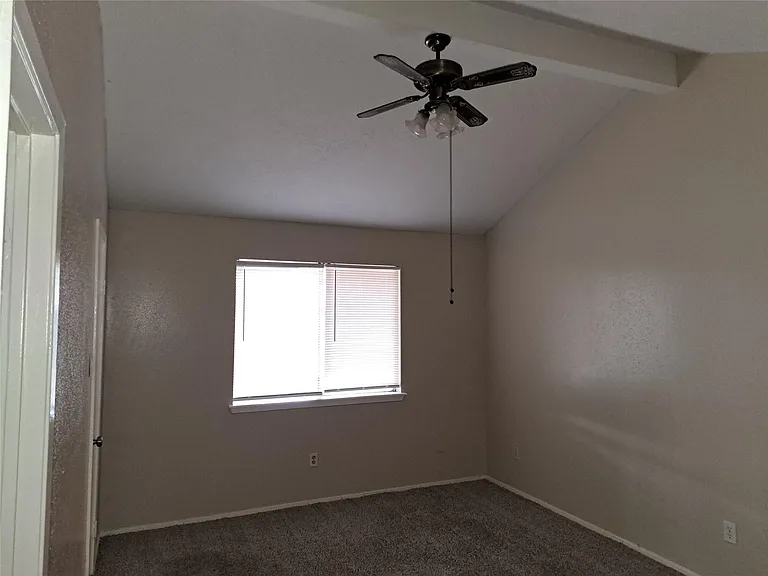 2426 Spring Dusk Ln — Photo 9