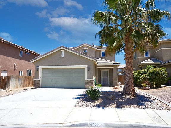 3rd image of 15247 Sunbeam Ct