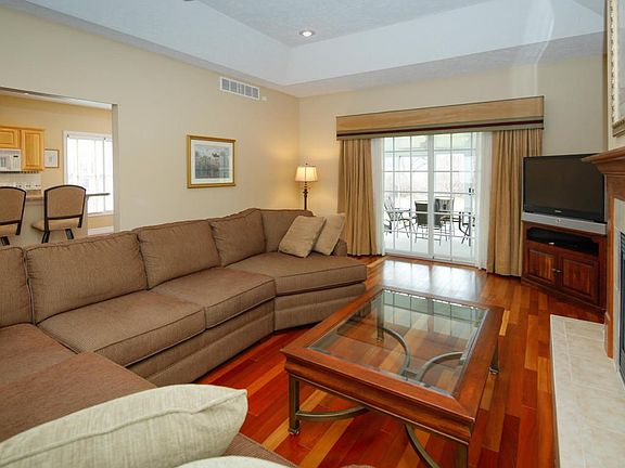 3839 Old Savannah Dr-105