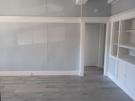 4th image of 213 Cedar St #3