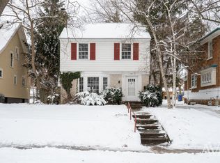 1341 Alexander St SE, Grand Rapids, MI 49506