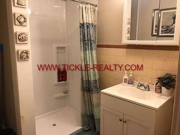 4th image of 219 Meigs St #3