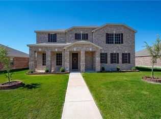 740 Snowy Orchid Ln, Desoto, TX 75115