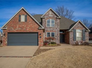 6815 W Shadow Valley Rd, Rogers, AR 72758