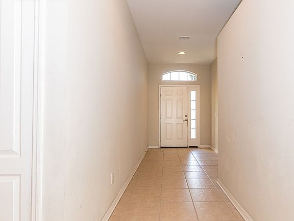 4th image of 4203 Knob Lake Ct