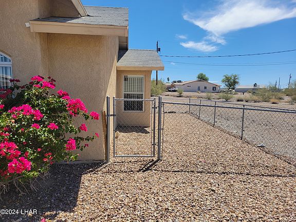 4th image of 3400 Truckee Dr Unit A