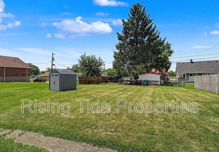 1607 Montgomery Ave — Photo 31