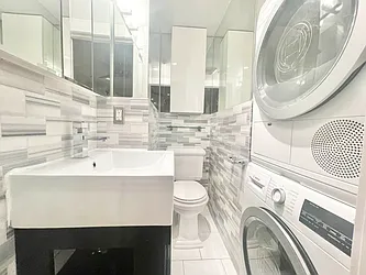 Rented by Century 21 Premier 