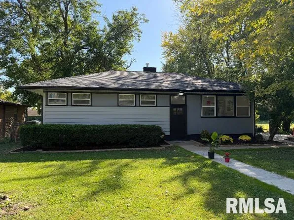 1528 W Shenandoah Dr, Peoria, IL 61614