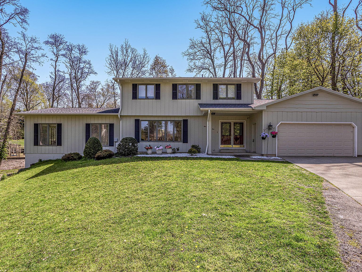 141 Minges Rd S, Battle Creek, MI 49015 Zillow