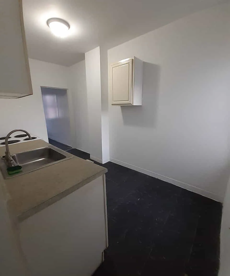 248 E Cambria Street — Photo 2