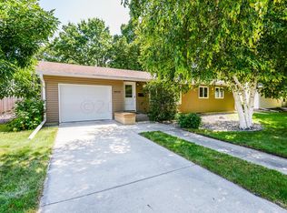 2010 8th St S, Moorhead, MN 56560