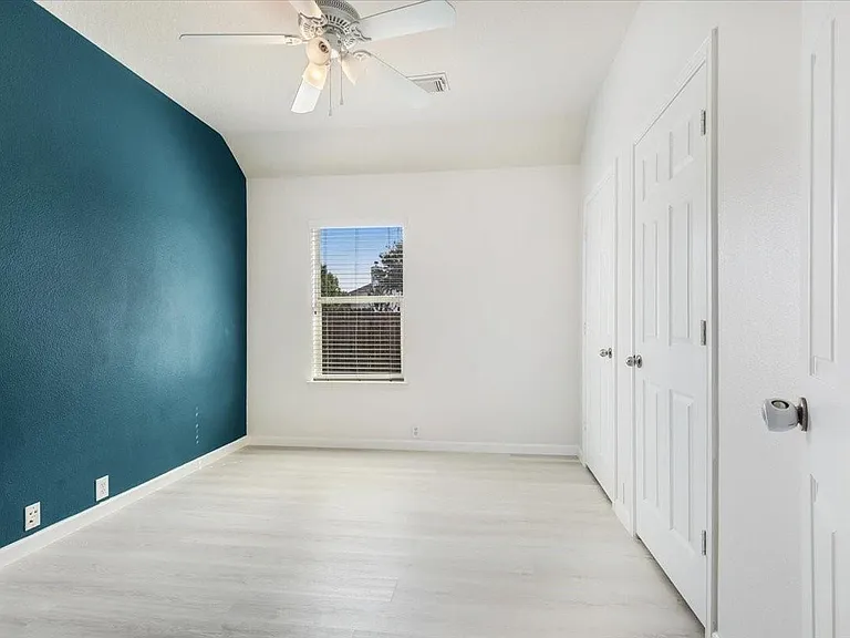 29927 Sunwillow Creek Dr — Photo 11