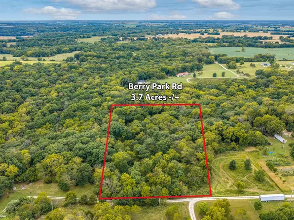 Berry Park Rd, Sedalia, MO 65301