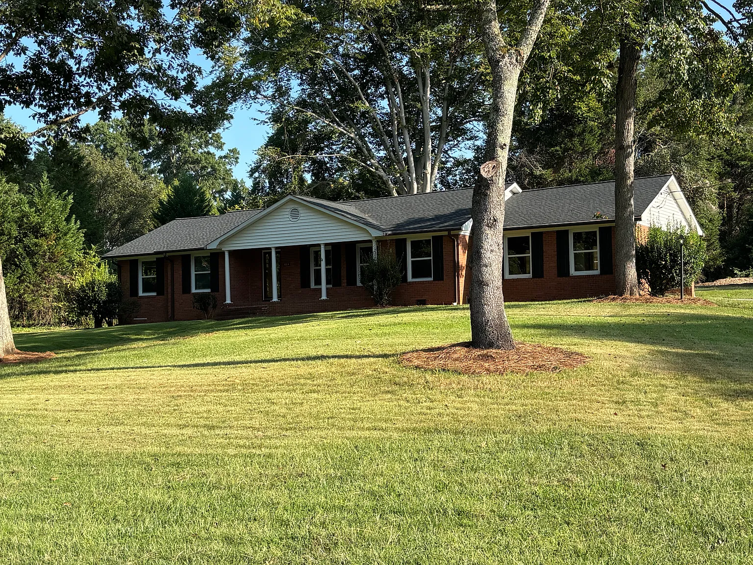 Arden Cir, Clemmons — Photo 1